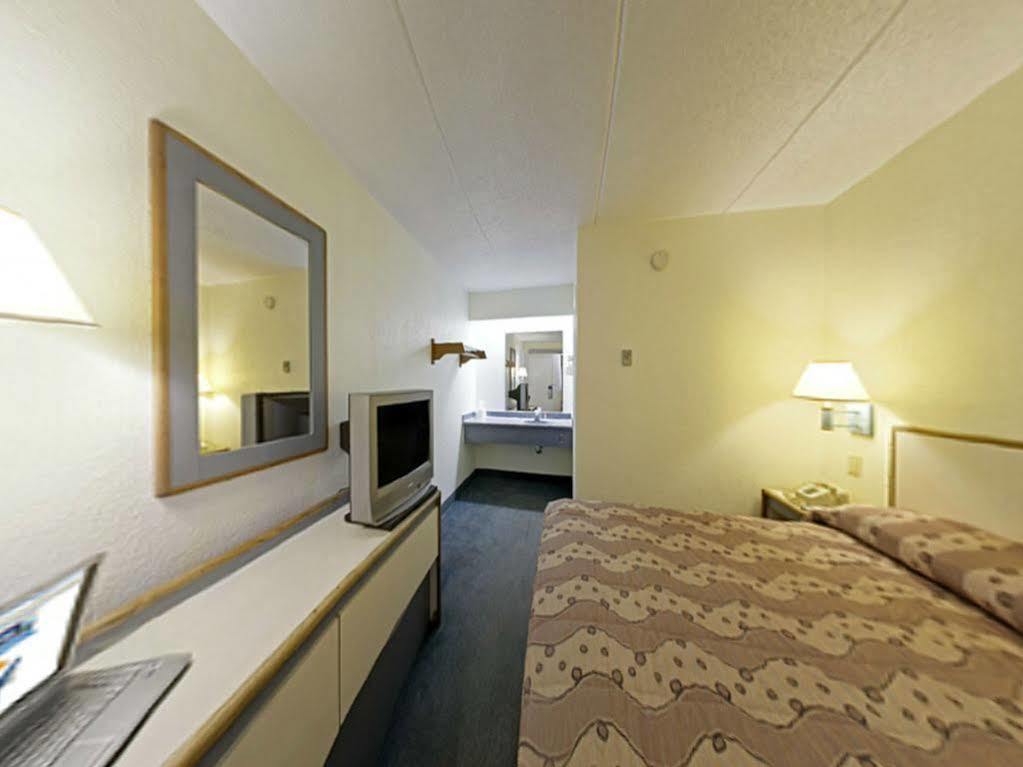 Royal Inn Charlotte Buitenkant foto